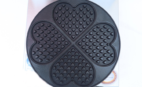 Commercial Heart-Shape Belgian Waffle Maker Nonstick Stainless Steel Body New 122-572℉ / 50-300℃ Temp Range for Bakery Snack Bar