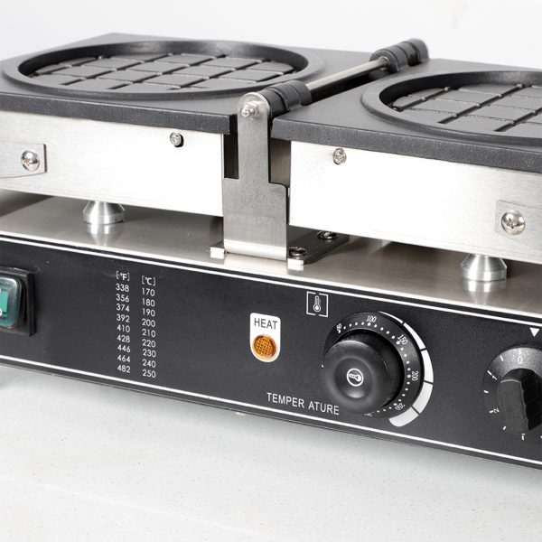 Commercial Flip-Style Round Electric Mini Grid Waffle Iron Cute Mini Waffle Snack Equipment