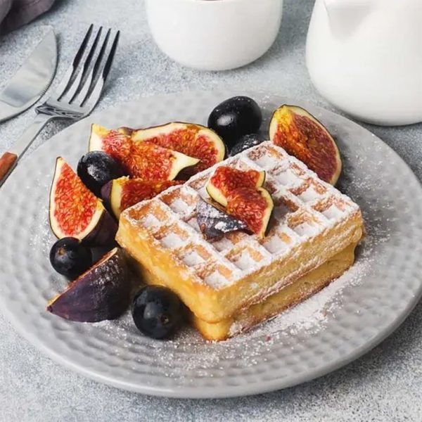 Commercial Electric 110/220V Belgian Waffle Maker 2pcs Non-Stick Square with Temperature Time Control for Home Use New Condition