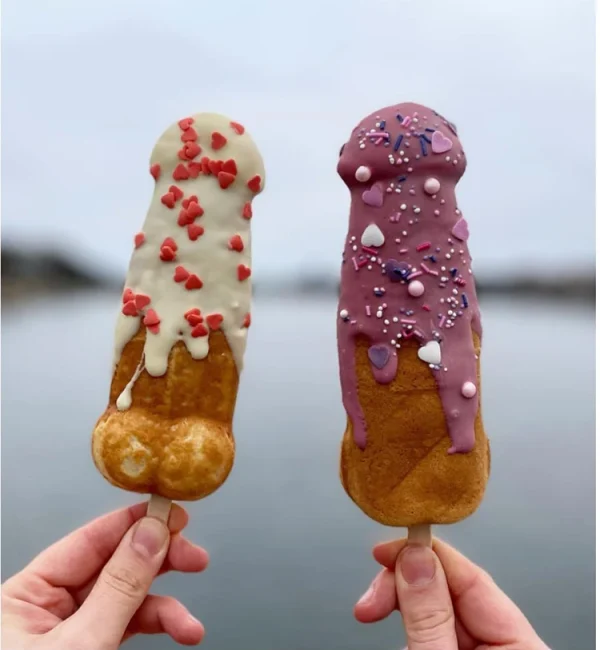 Professional 8 pcs Two-Row Stainless Steel Penile Waffle Maker Electric Gas Fashion Style Penis Shape Stuffed Waffle Machine