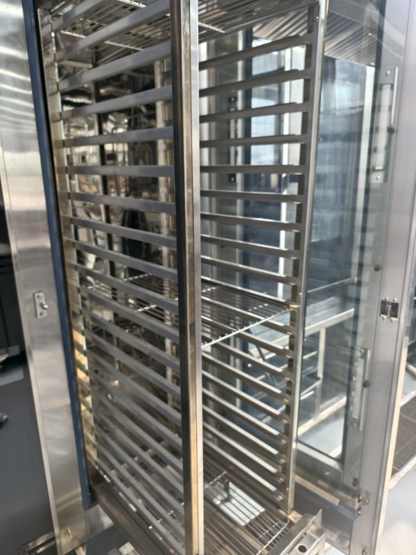 Intelligent Storage Menu 20-Tray Combi Steam Easy to Clean Oven with Pull-out Handheld Shower Sprayer Commercial Baking Oven