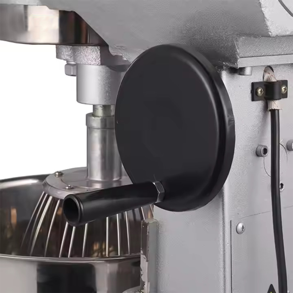 Commercial 20L Catering Kitchen Living Mixer Blender New Flour Mixer Machine Three Mixing Heads for Bakery Pizza Bread Catering