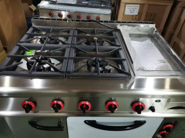 Commercial Gas Range with 4-Burner, Griddle & Oven | Heavy-Duty Freestanding Multi-Function Cooking Station for Professional Kitchens, Customizable